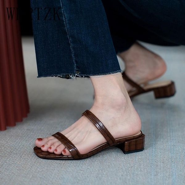 sandals female pu leather women slippers open toe low heels for girls 2021 summer casual basic shoes woman zapatos de mujer, Black
sandals female pu leather women slippers open toe low heels for girls 2021 summer casual basic shoes woman zapatos de mujer, Black