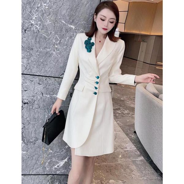 women's suits & blazers 2021 autumn capable goddess temperament wrinkled irregular foreign style suit skirt high-grade professional dre, White;black
women's suits & blazers 2021 autumn capable goddess temperament wrinkled irregular foreign style suit skirt high-grade professional dre, White;black