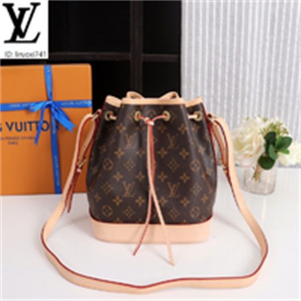brand designer luxury gvgl m40817 presbyopia drawstring bucket bag women handbags iconic bags handles shoulder bags totes cross body bag, Red;black
brand designer luxury gvgl m40817 presbyopia drawstring bucket bag women handbags iconic bags handles shoulder bags totes cross body bag, Red;black