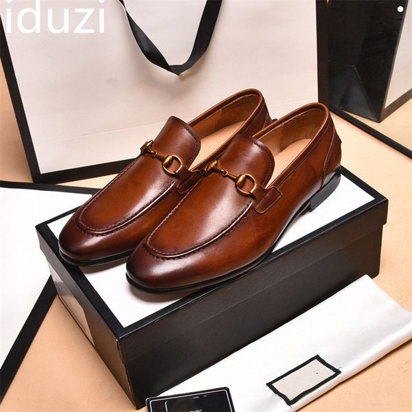 2022 designer men dress shoes red bottoms loafers casual sneakers fashion spikes leather suede business shoe slip-on black white camo glitte
2022 designer men dress shoes red bottoms loafers casual sneakers fashion spikes leather suede business shoe slip-on black white camo glitte