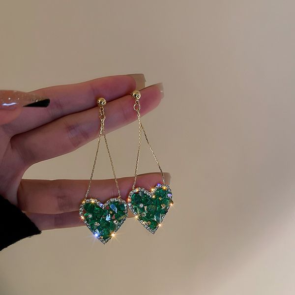 925 silver stud rhinestone-encrusted emerald crystal love heart earrings korean long tassel earrings fashion high-end eardrop for women, Golden
925 silver stud rhinestone-encrusted emerald crystal love heart earrings korean long tassel earrings fashion high-end eardrop for women, Golden