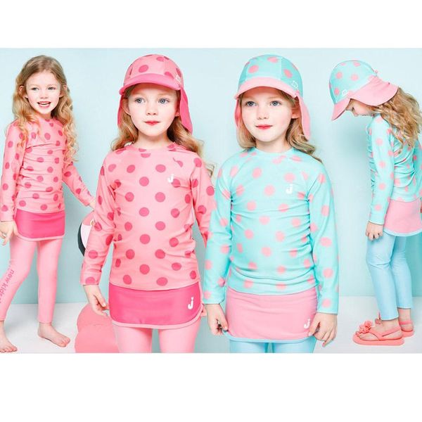 one-pieces children 3 pcs swimsuit kids baby girls swimwear boys long sleeve surfing wear bathing suit sandy rash guard+cap 2-12y, Black
one-pieces children 3 pcs swimsuit kids baby girls swimwear boys long sleeve surfing wear bathing suit sandy rash guard+cap 2-12y, Black