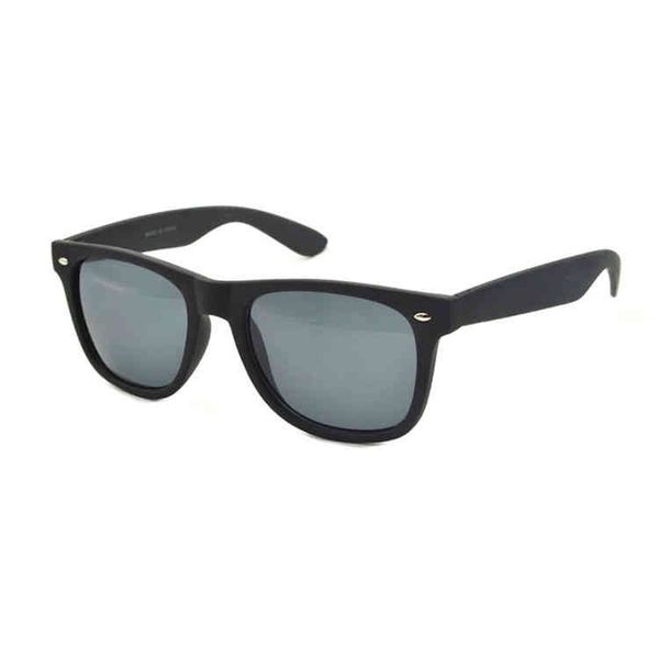classic eyeglass promotional rivet square black polarized sunglass sun glassnj7n, White;black
classic eyeglass promotional rivet square black polarized sunglass sun glassnj7n, White;black