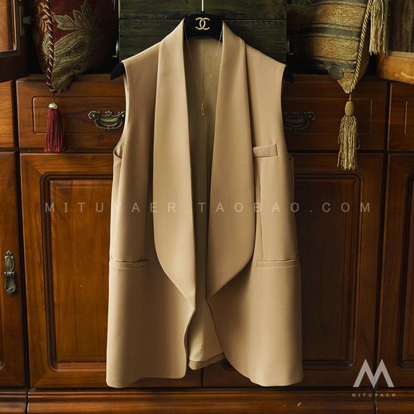 women's vests cool and handsome green fruit collar sleeveless mid-length waistcoat with good stylish temperament, Black;white
women's vests cool and handsome green fruit collar sleeveless mid-length waistcoat with good stylish temperament, Black;white