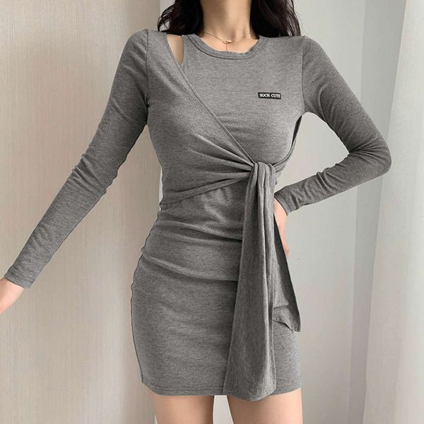 autumn 2020 new letter embroidery waist closing bandage hollow out off shoulder irregular drs skirt, White
autumn 2020 new letter embroidery waist closing bandage hollow out off shoulder irregular drs skirt, White