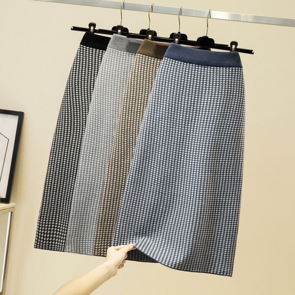 women plaid knitted pencil skirt autumn winter high waist a-line long skirt casual loose warm elastic houndstooth skir, White;black
women plaid knitted pencil skirt autumn winter high waist a-line long skirt casual loose warm elastic houndstooth skir, White;black