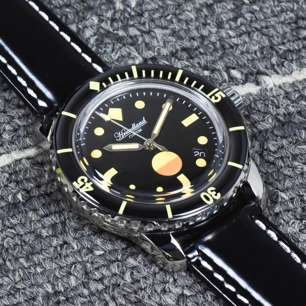 wristwatches hruodland retro automatic dress men watches sw200 pt500 mov't sapphire glass classic stainless steel fiftyfathoms watch fo, Slivery;brown
wristwatches hruodland retro automatic dress men watches sw200 pt500 mov't sapphire glass classic stainless steel fiftyfathoms watch fo, Slivery;brown