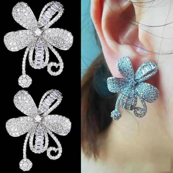 stud blachette luxury stunning romantic flowers earrings for bridal wedding party earring fashion daily jewelry, Golden;silver
stud blachette luxury stunning romantic flowers earrings for bridal wedding party earring fashion daily jewelry, Golden;silver