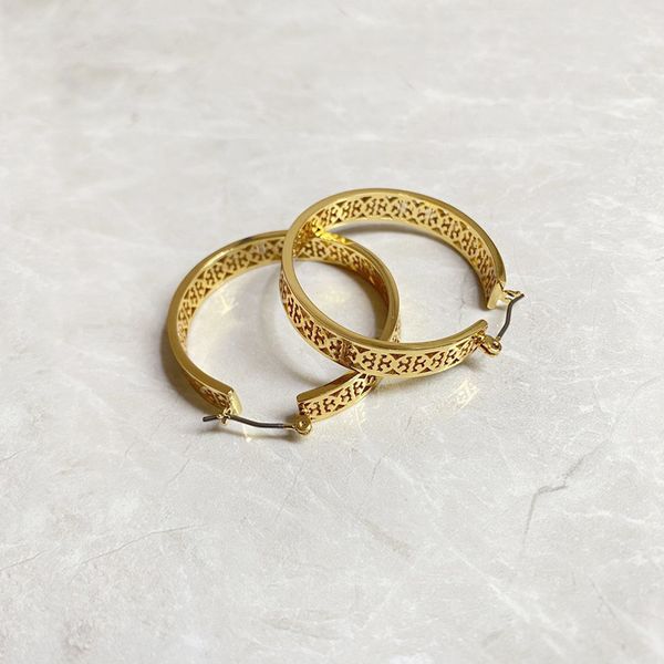 ladies fashion jewelry autumn and winter style hollow letter gold plated fashion trend earrings ins, Golden
ladies fashion jewelry autumn and winter style hollow letter gold plated fashion trend earrings ins, Golden
