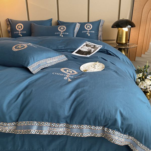 class a long staple all ground wool four piece set thickened 100 cotton quilt cover in autumn and winter bed sheet home stay
class a long staple all ground wool four piece set thickened 100 cotton quilt cover in autumn and winter bed sheet home stay