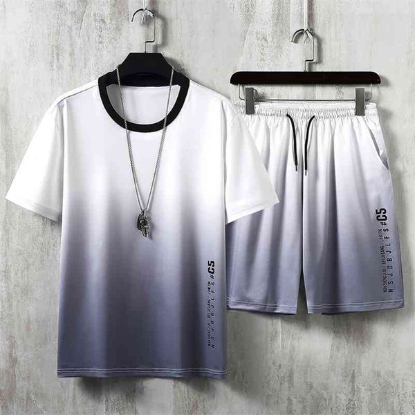 men's summer set short sleeve shirt and shorts set korean style men sweatsuit fashion round neck gradient color mens 2 piece set 210722, Gray
men's summer set short sleeve shirt and shorts set korean style men sweatsuit fashion round neck gradient color mens 2 piece set 210722, Gray