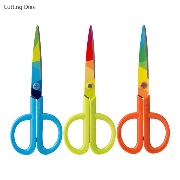 1pcs colorful stainless steel sewing scissors home manual tailor scissors paper cutting diy handicraft tools, Black
1pcs colorful stainless steel sewing scissors home manual tailor scissors paper cutting diy handicraft tools, Black