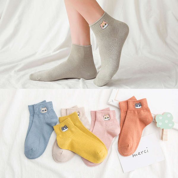 spring gaoluokou college style fresh embroidery cotton color ship, Black;white
spring gaoluokou college style fresh embroidery cotton color ship, Black;white