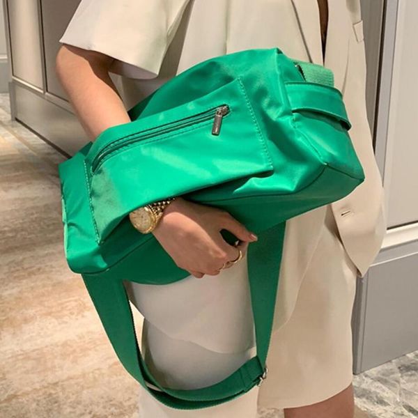 evening bags solid color large armpit bag 2021 high-quality oxford cloth women's designer handbag high capacity shoulder
evening bags solid color large armpit bag 2021 high-quality oxford cloth women's designer handbag high capacity shoulder