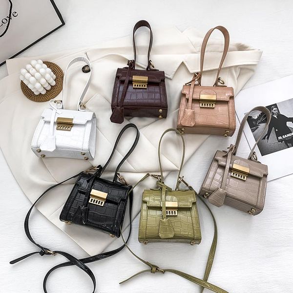 evening bags crocodile pattern mini tote bag 2021 fashion high-quality pu leather women's designer handbag lock shoulder messenger
evening bags crocodile pattern mini tote bag 2021 fashion high-quality pu leather women's designer handbag lock shoulder messenger