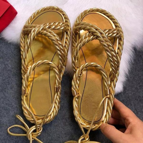 2021 new unique weave sandals femal genuine leather gold shoes ankle strap lace-up women sandals thick bottom shoes woman flats, Black
2021 new unique weave sandals femal genuine leather gold shoes ankle strap lace-up women sandals thick bottom shoes woman flats, Black
