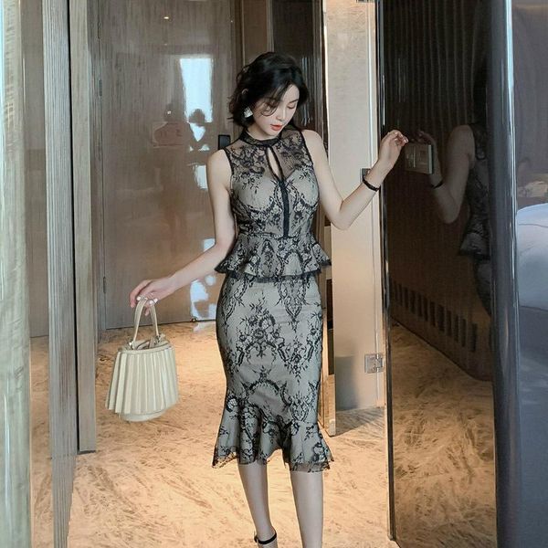 two piece dress 2021 summer modis streetwear set women black ruffles blouse and empire midi bodycon elegant skirt ladies 2, White
two piece dress 2021 summer modis streetwear set women black ruffles blouse and empire midi bodycon elegant skirt ladies 2, White