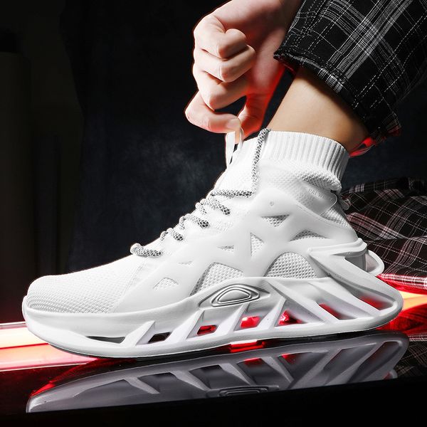 2021 new sale lightweight running shoes for men breathable training sneakers male outdoor anti-slip trekking sports shoes
2021 new sale lightweight running shoes for men breathable training sneakers male outdoor anti-slip trekking sports shoes