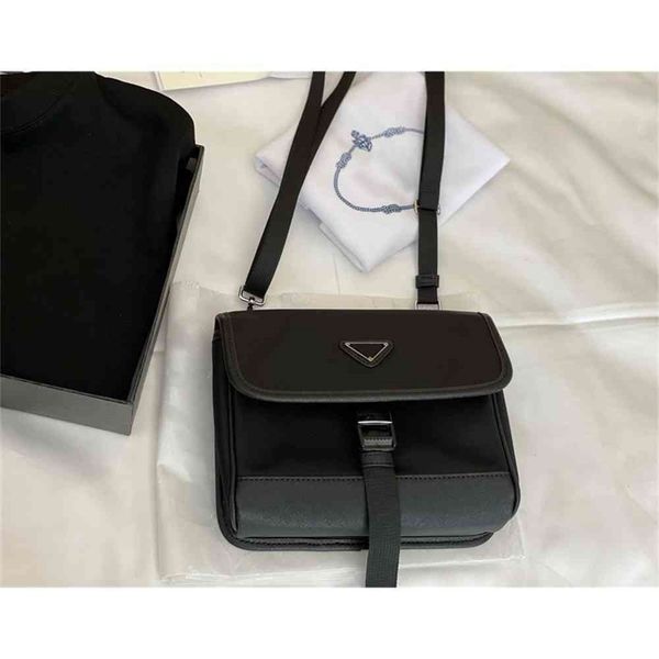 women luxurys designers bags 2021 shop purchase schoolbag buckle nylon black mobile men's and wo designer handbag handbags totes crossb
women luxurys designers bags 2021 shop purchase schoolbag buckle nylon black mobile men's and wo designer handbag handbags totes crossb