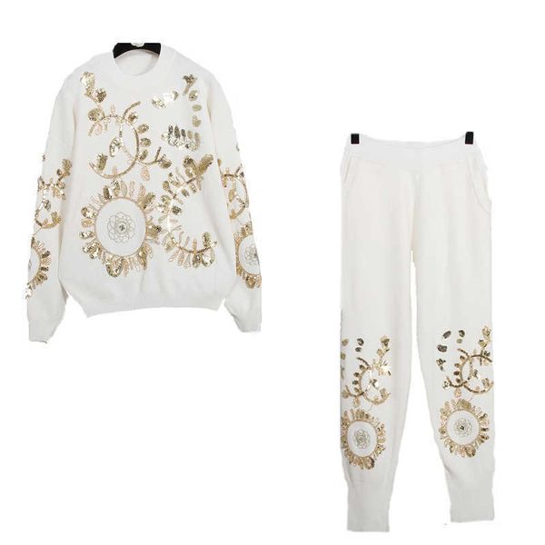 spring women's european sequin 2piece pants loose long-sleeved sweater+ harem suit women sequins cargo 210531, White
spring women's european sequin 2piece pants loose long-sleeved sweater+ harem suit women sequins cargo 210531, White