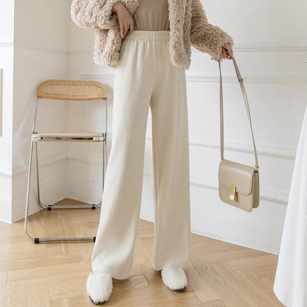 women's pants & capris woman warm autumn winter female elastic waist solid color pant ladies loose pockets oversize streetwear trousers, Black;white
women's pants & capris woman warm autumn winter female elastic waist solid color pant ladies loose pockets oversize streetwear trousers, Black;white