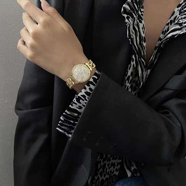 hbp fashion ins niche design cool wind full diamond dial watch modeling exaggerated hip hop bracelet, Silver
hbp fashion ins niche design cool wind full diamond dial watch modeling exaggerated hip hop bracelet, Silver