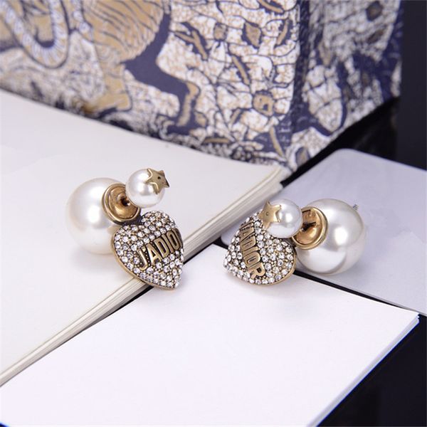 chandeliers earrings d family / dijia autumn and winter love letter pearl women's fashion creative personality, Silver
chandeliers earrings d family / dijia autumn and winter love letter pearl women's fashion creative personality, Silver