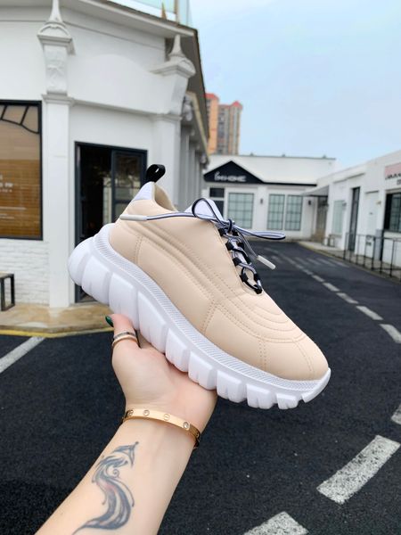 designer fashion high-quality casual lace-up women's shoes, solid color, dynamic and versatile, comfortable , breathable, size 35-41, Black
designer fashion high-quality casual lace-up women's shoes, solid color, dynamic and versatile, comfortable , breathable, size 35-41, Black