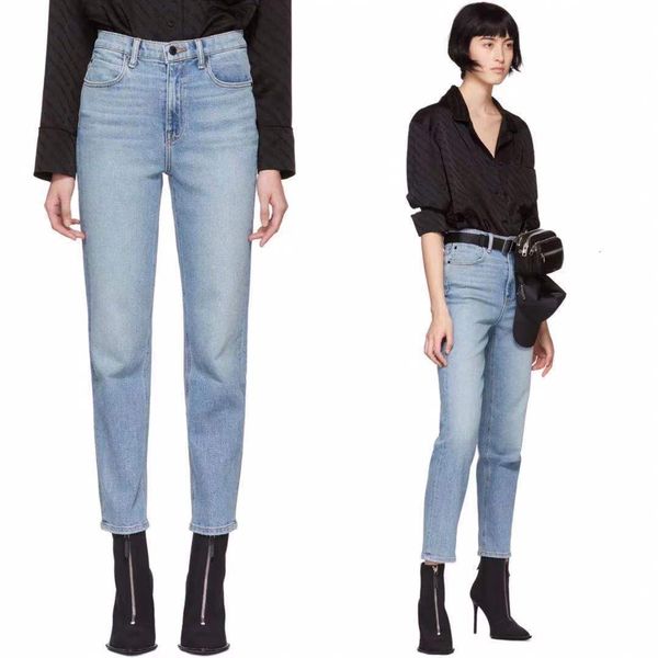 women's jeans high waist jeans, stretch tight, retro, washed, straight, light blue, spring 2021
women's jeans high waist jeans, stretch tight, retro, washed, straight, light blue, spring 2021