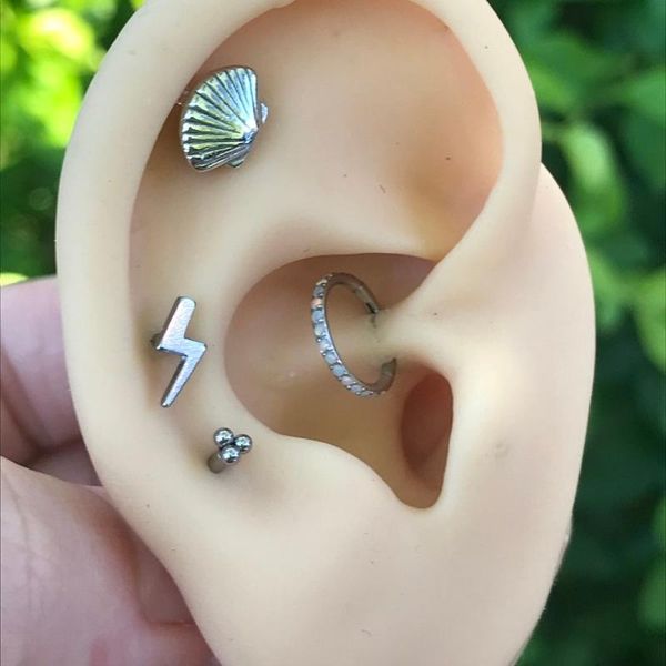 4pc/set stainless steel 16g lighting seashell labret lip opal septum clicker tragus daith helix conch cartilage earring, Slivery;golden
4pc/set stainless steel 16g lighting seashell labret lip opal septum clicker tragus daith helix conch cartilage earring, Slivery;golden