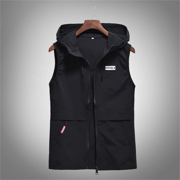 men's vests 2021 arrival trendy men's summer autumn thin casual slim sleeveless hooded zipper fashion black waistcoat d258 aurt, Black;white
men's vests 2021 arrival trendy men's summer autumn thin casual slim sleeveless hooded zipper fashion black waistcoat d258 aurt, Black;white