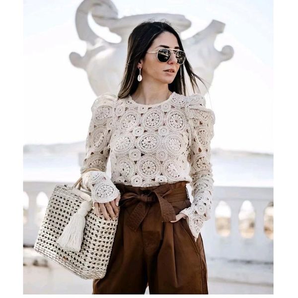 women's blouses & shirts autumn women office elegant shirt lady wear lace o-neck perspective see-through long sleeve clothes, White
women's blouses & shirts autumn women office elegant shirt lady wear lace o-neck perspective see-through long sleeve clothes, White