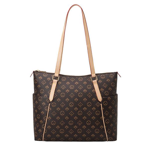 tote bag women's high-capacity printing texture 2021 shoulder high sense commuter shopping
tote bag women's high-capacity printing texture 2021 shoulder high sense commuter shopping