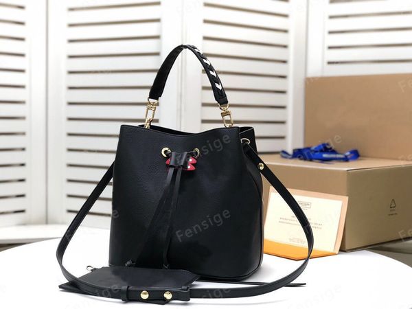 braided crafty neonoe leather pochette metis onthego graffiti tote bucket clutch bag desin 
braided crafty neonoe leather pochette metis onthego graffiti tote bucket clutch bag desin