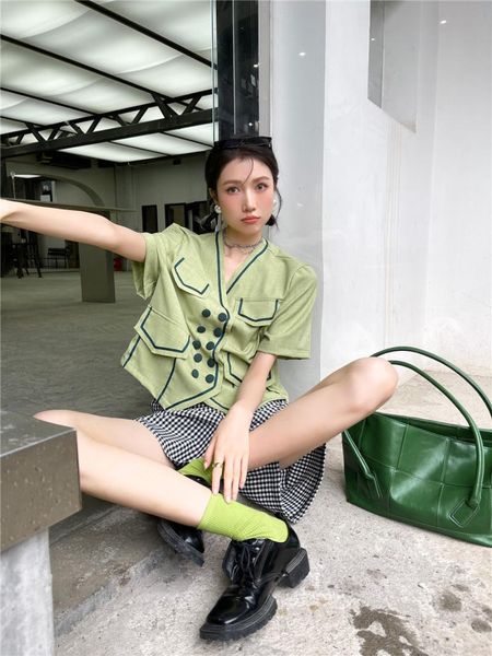 women's blouses & shirts 2021 summer double breasted v-neck green socialite style short-sleeved collarless coat thin casual temperament, White
women's blouses & shirts 2021 summer double breasted v-neck green socialite style short-sleeved collarless coat thin casual temperament, White