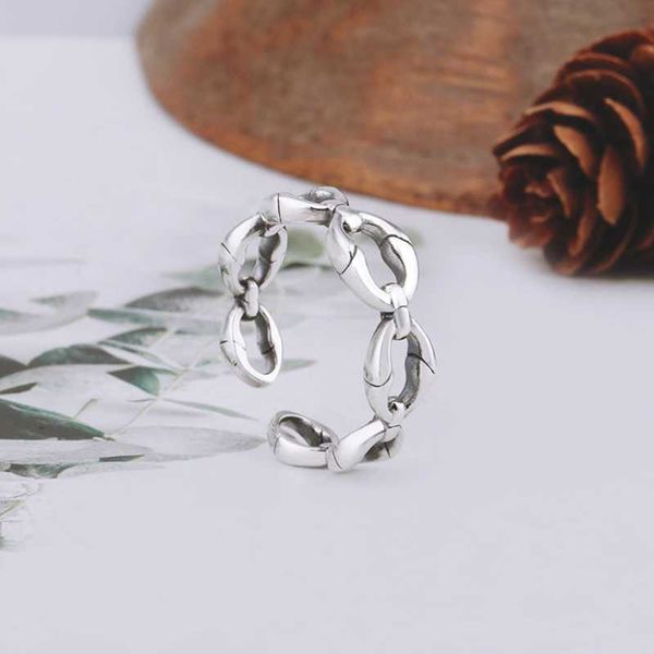 cluster rings real 925 sterling silver ins hip hop simple fashion twist line cut out ring for exquisite jewelry souvenir gift, Golden;silver
cluster rings real 925 sterling silver ins hip hop simple fashion twist line cut out ring for exquisite jewelry souvenir gift, Golden;silver