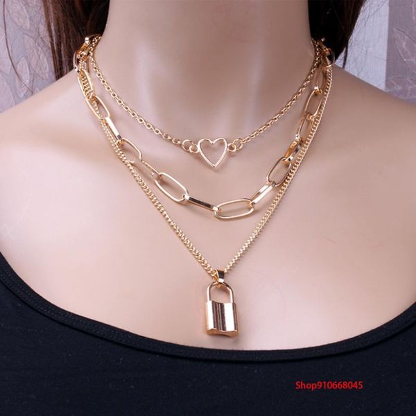 2021 new ladies simple personality retro chain peach heart lock-shaped pendant necklace female creative geometric fashion all-ma, Silver
2021 new ladies simple personality retro chain peach heart lock-shaped pendant necklace female creative geometric fashion all-ma, Silver