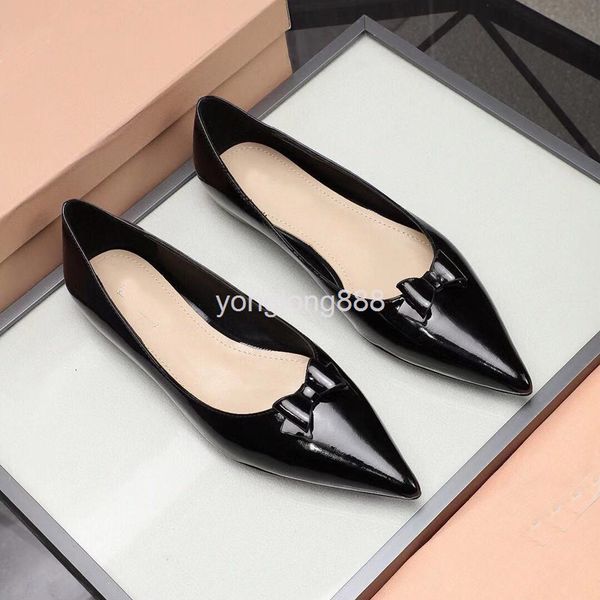 dress shoes spring low heel shoes women's pointed patent leather flat shal mouth bow casual boat, Black
dress shoes spring low heel shoes women's pointed patent leather flat shal mouth bow casual boat, Black