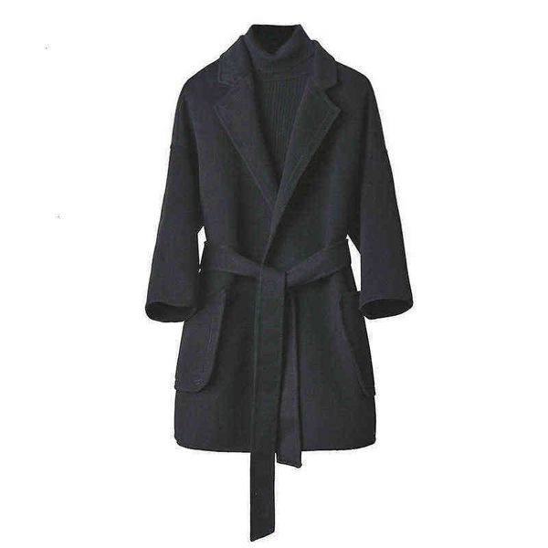 autumn and winter korean loose popular small man woolen coat women's medium long waist wool, Black
autumn and winter korean loose popular small man woolen coat women's medium long waist wool, Black