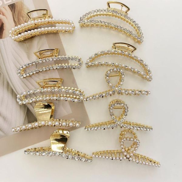 hair accessories shiny crystal metal large grasping clip hairpin headdress high-quality hand-made simulation pearl rhinestone ornament crab
hair accessories shiny crystal metal large grasping clip hairpin headdress high-quality hand-made simulation pearl rhinestone ornament crab