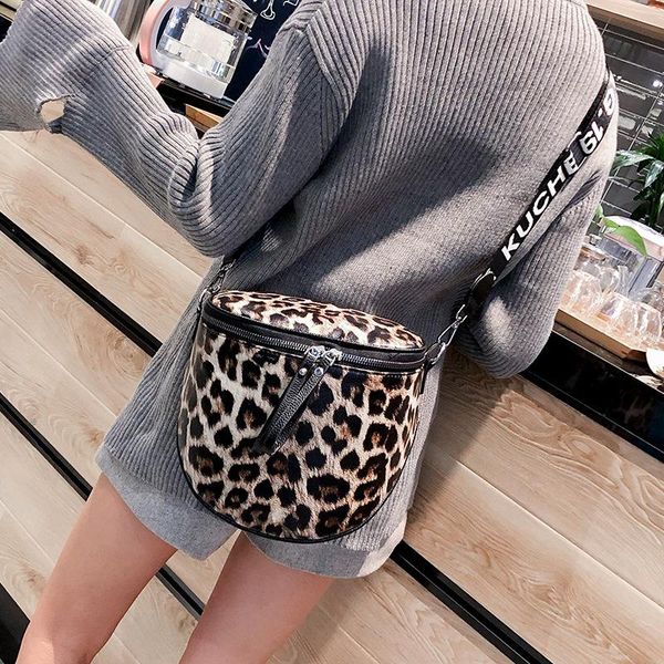 cross body leopard bucket women's bags pu leather messenger bag women shoulder lady 
cross body leopard bucket women's bags pu leather messenger bag women shoulder lady