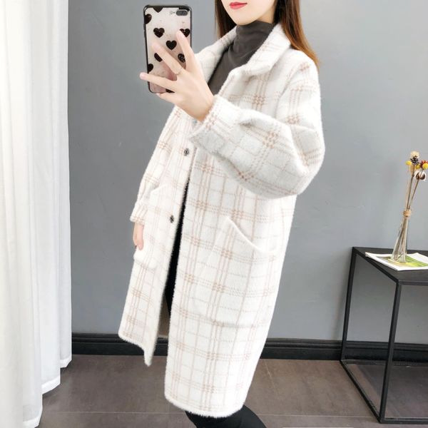 2021 new summer ol cardigan full turn down collar loose mink veet trench coat women 29uw, Tan;black
2021 new summer ol cardigan full turn down collar loose mink veet trench coat women 29uw, Tan;black