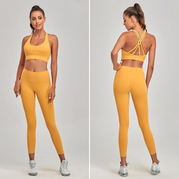yoga outfit women's sling bras vest pants set quick dry shockproof breathable high waist peach hip for fitness sports running gym suits
yoga outfit women's sling bras vest pants set quick dry shockproof breathable high waist peach hip for fitness sports running gym suits