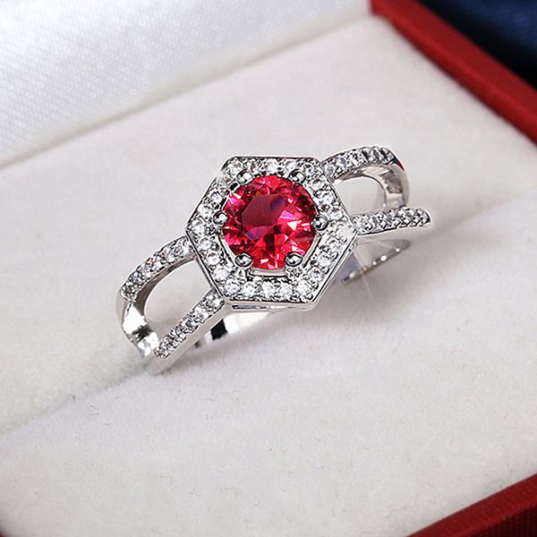 simple fashion red oval female jewelry aaa zircon engagement ring ladies jewelry sterling silver 925 wedding rings for couples, Slivery;golden
simple fashion red oval female jewelry aaa zircon engagement ring ladies jewelry sterling silver 925 wedding rings for couples, Slivery;golden