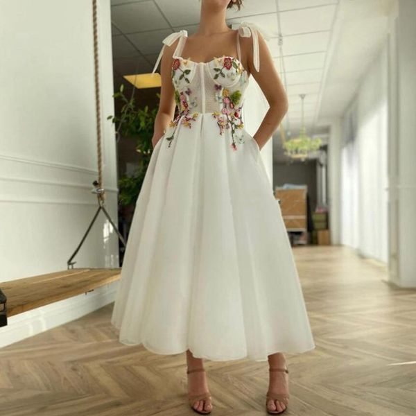 vintage short ivory prom dresses appliques 3d floral lace a-line tea length homecoming dress spaghetti sweetheart tulle evening party gowns, Black
vintage short ivory prom dresses appliques 3d floral lace a-line tea length homecoming dress spaghetti sweetheart tulle evening party gowns, Black