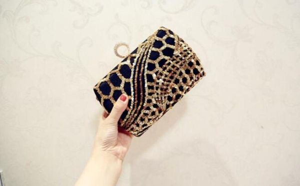2022 women lady gold sequins crystal bridal handbag clutch party wedding purse evening bag 08
2022 women lady gold sequins crystal bridal handbag clutch party wedding purse evening bag 08