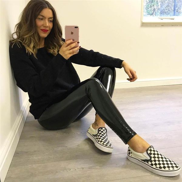 women's pants & capris autumn winter women skinny leather chaparajos slim high waist soft strethcy shiny leggings trouser pencil, Black;white
women's pants & capris autumn winter women skinny leather chaparajos slim high waist soft strethcy shiny leggings trouser pencil, Black;white