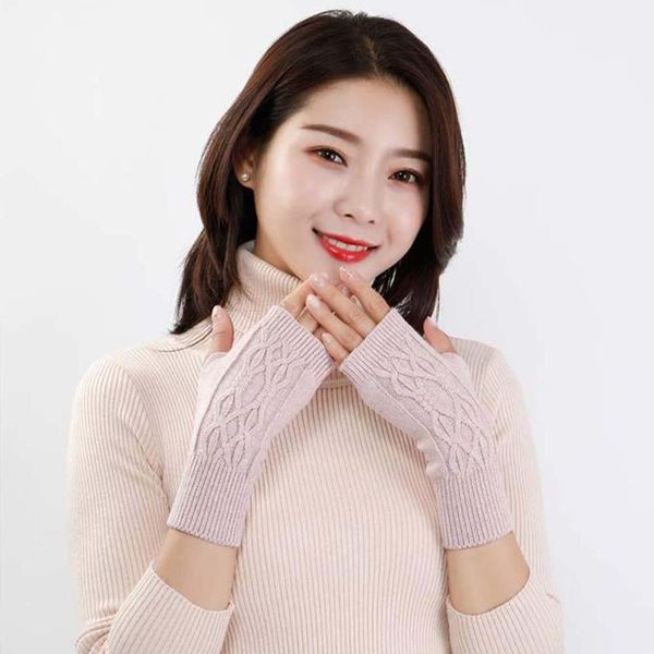 five fingers gloves women winter fingerless cashmere knit twist half-finger wrist protector female elastic wool mittens with one hole, Blue;gray
five fingers gloves women winter fingerless cashmere knit twist half-finger wrist protector female elastic wool mittens with one hole, Blue;gray