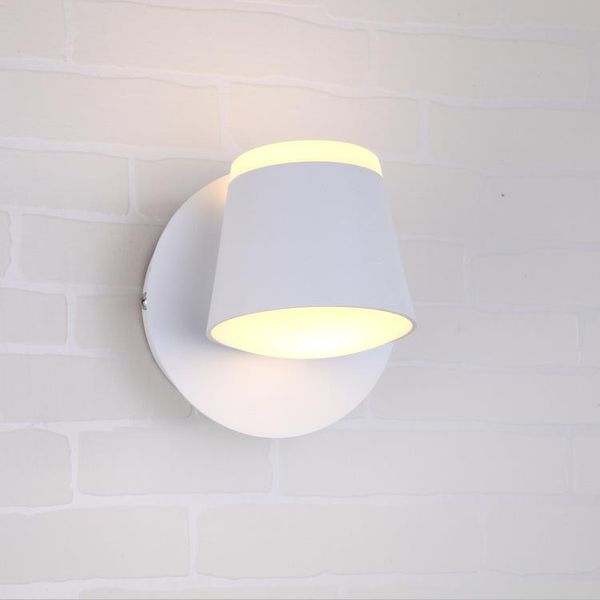 wall lamp modern minimalist creative interior bedroom aluminum acrylic 10wled rocker black and white
wall lamp modern minimalist creative interior bedroom aluminum acrylic 10wled rocker black and white