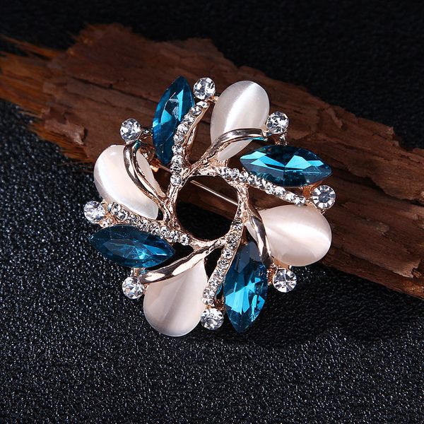 fashion vintage brooches for women beautiful flower blue gem crystal metal pins scarf clip wedding party decoration jewelry, Gray
fashion vintage brooches for women beautiful flower blue gem crystal metal pins scarf clip wedding party decoration jewelry, Gray